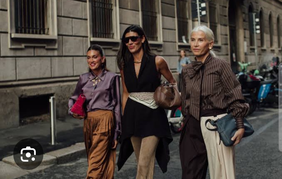 ROPA CLASICA PARA MUJERES
