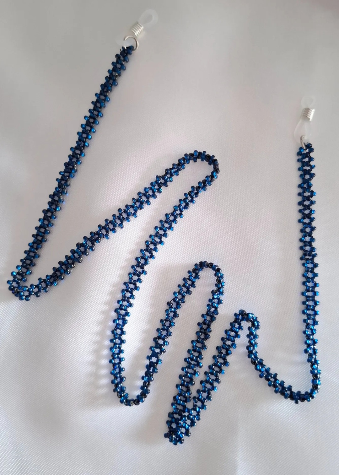 CADENAS Y CORDONES PARA ANTEOJOS